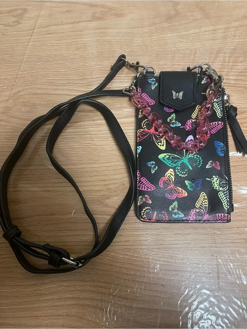 Butterfly Print Black Crossbody Phone Bag with Pink Chain